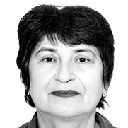 Nada Tinova