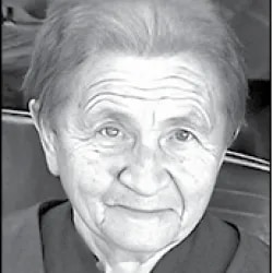Gyoke Eszter